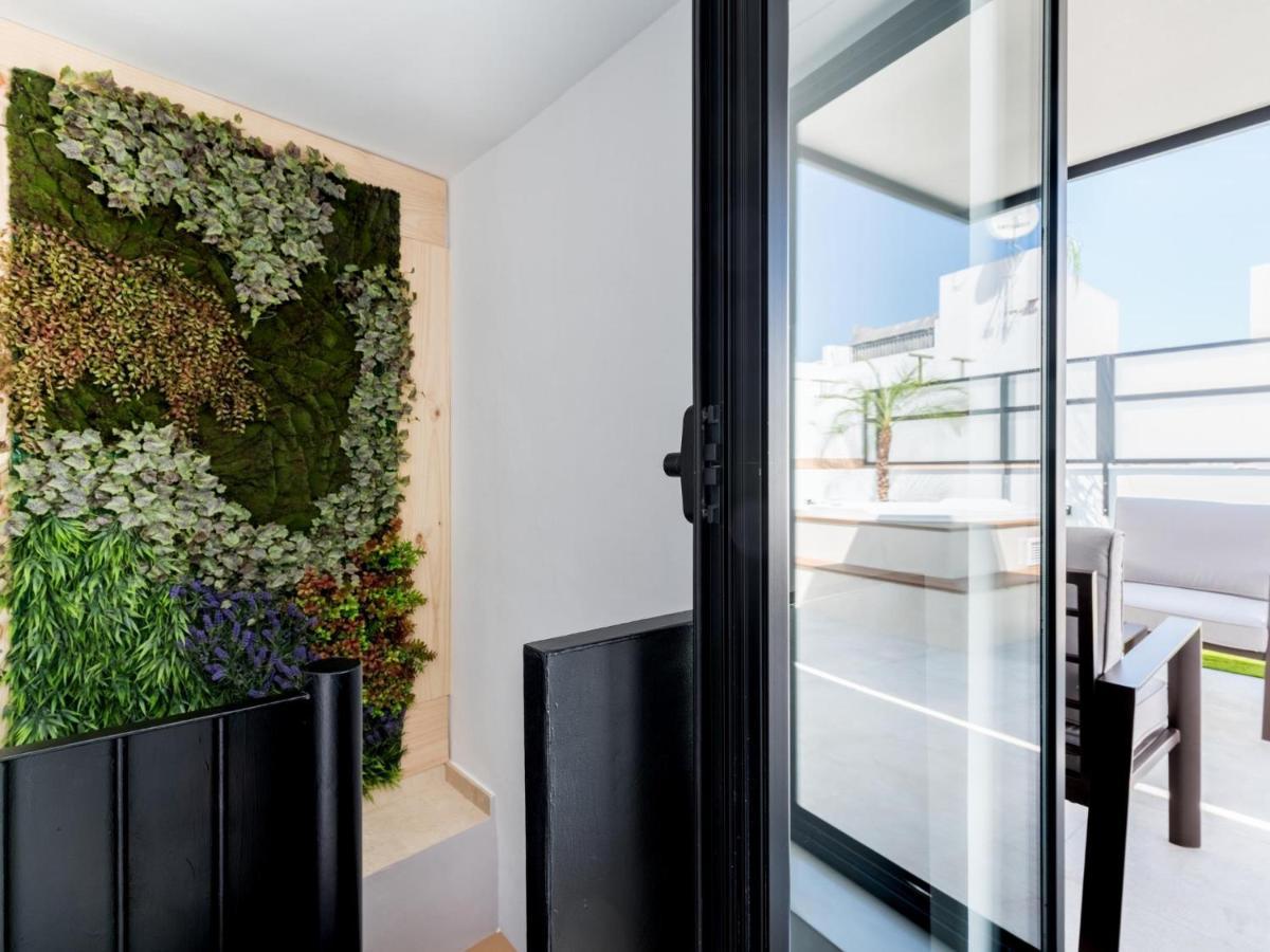 Pj Terraza Privada Banera Exterior Junto Catedral Apartment Seville Luaran gambar